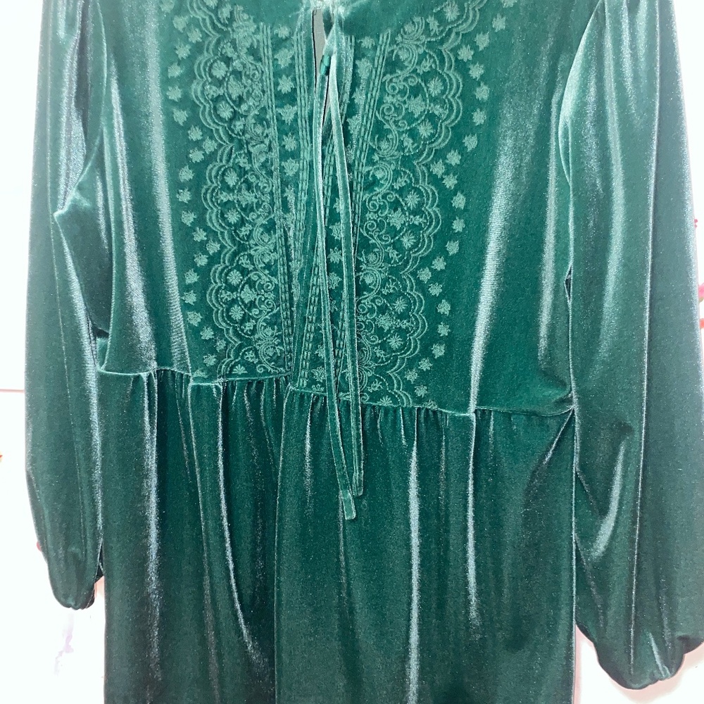 Women’s large shirt